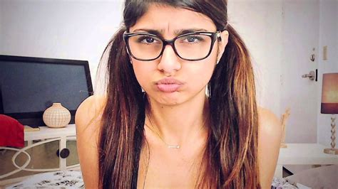 Mia Khalifa et le porno, interview confession .